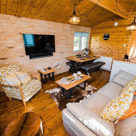 Low Moor Lodge スカーバラ エクステリア 写真