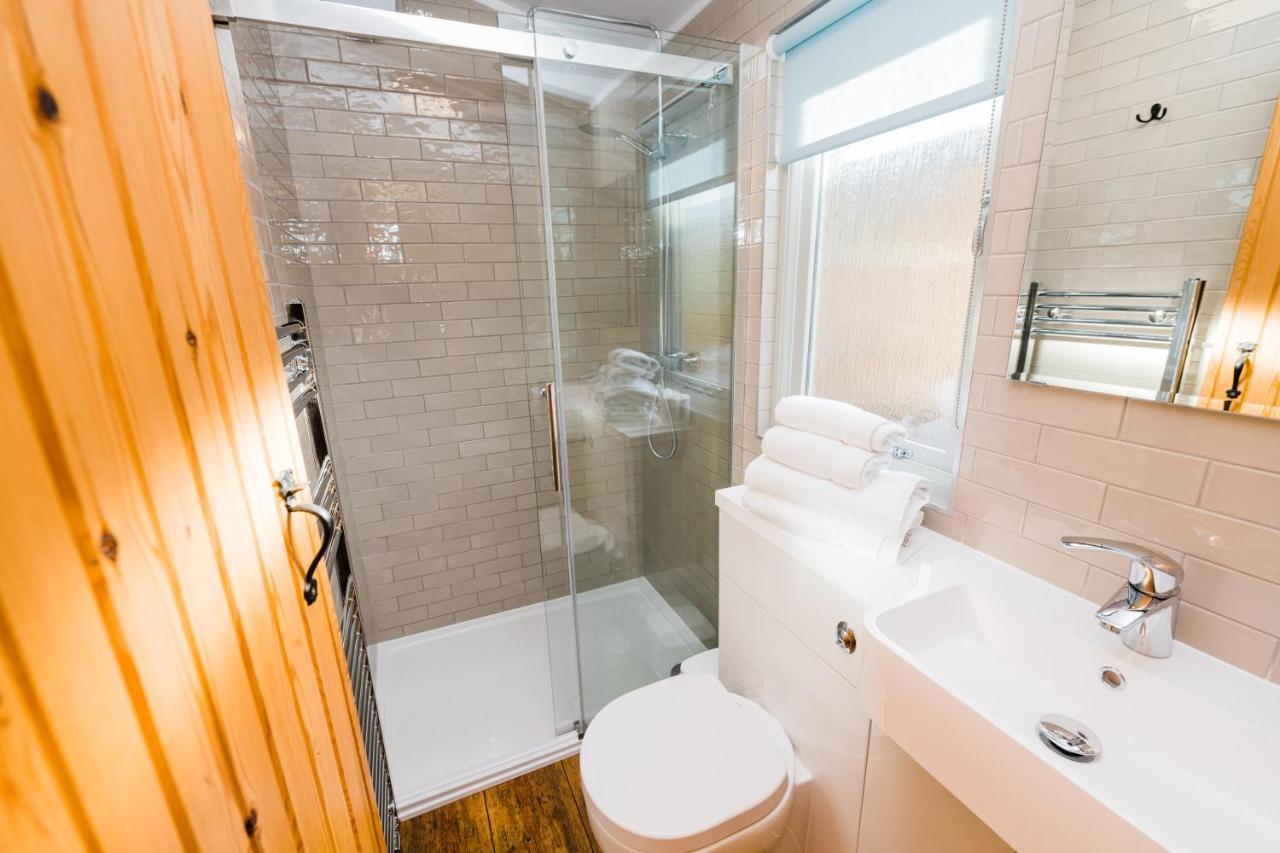 Low Moor Lodge スカーバラ エクステリア 写真