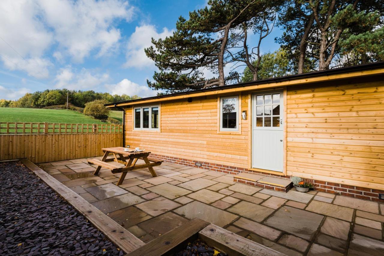 Low Moor Lodge スカーバラ エクステリア 写真